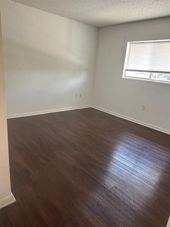 747 Wyman Court - Photo 4
