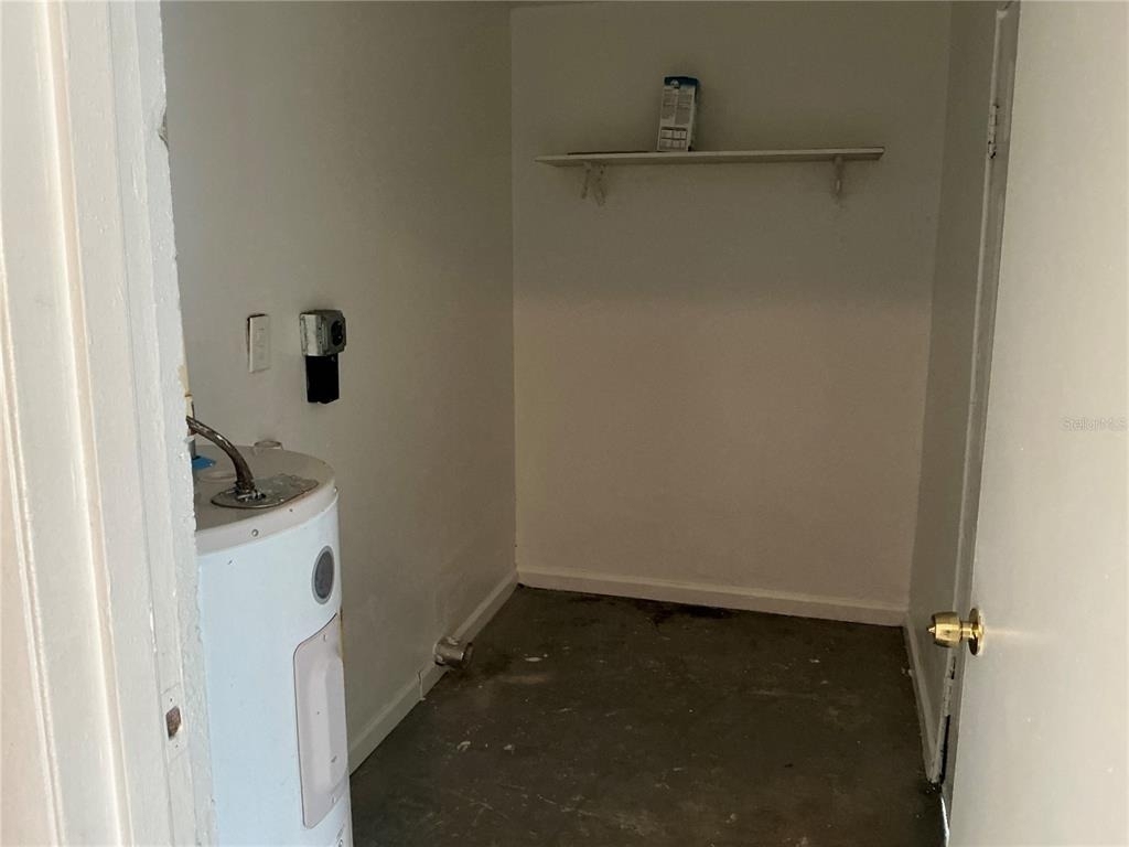 5132 Elese Street - Photo 10