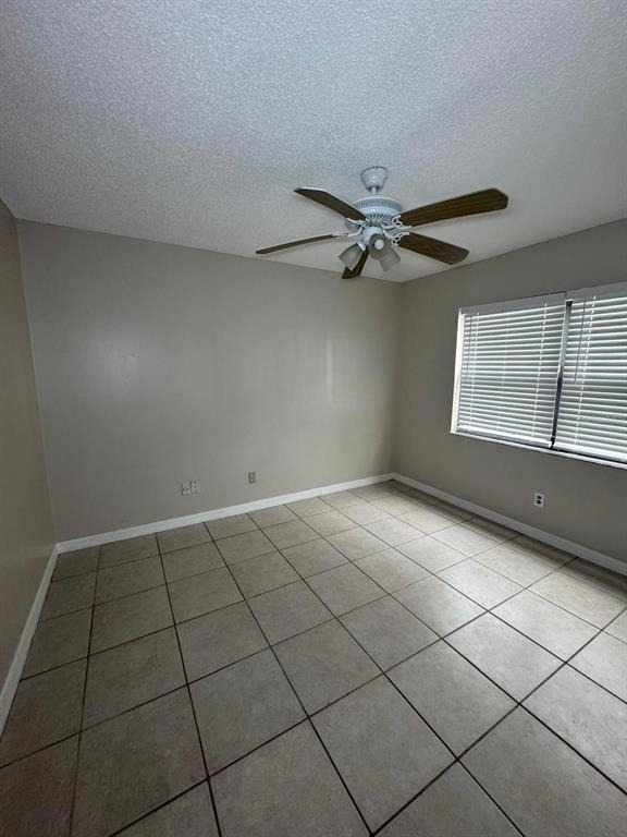 2416 Se Garden Terrace - Photo 11