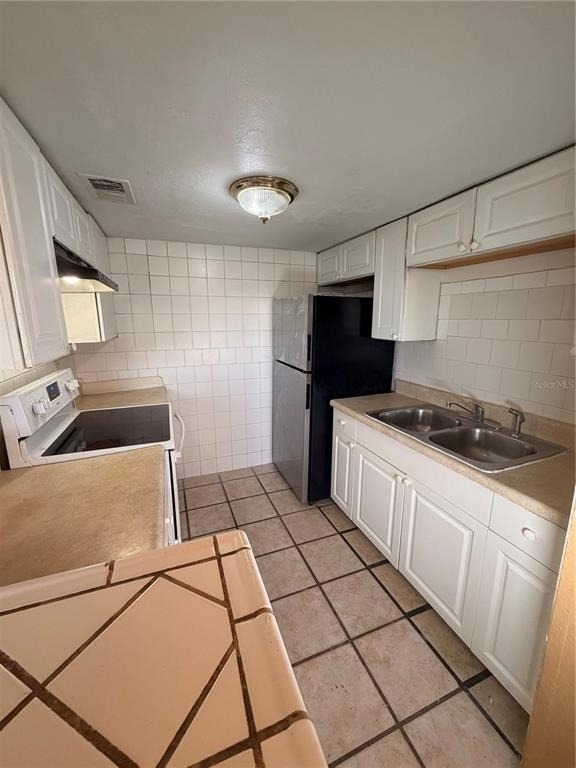 1440 Holden Avenue - Photo 5