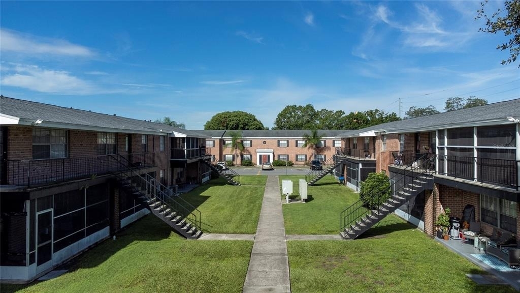 1440 Holden Avenue - Photo 18