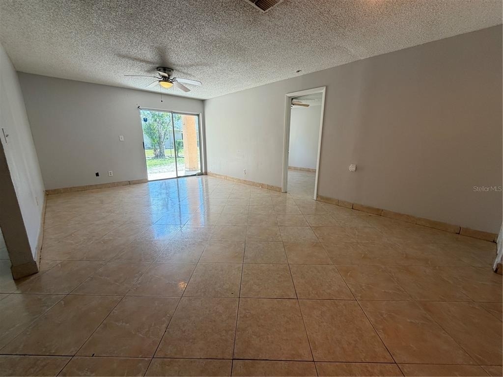 5225 Via Hacienda Circle - Photo 2