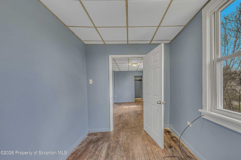1019 S Webster Avenue - Photo 6