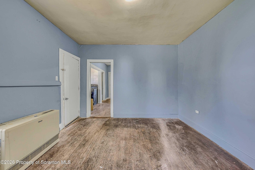1019 S Webster Avenue - Photo 9