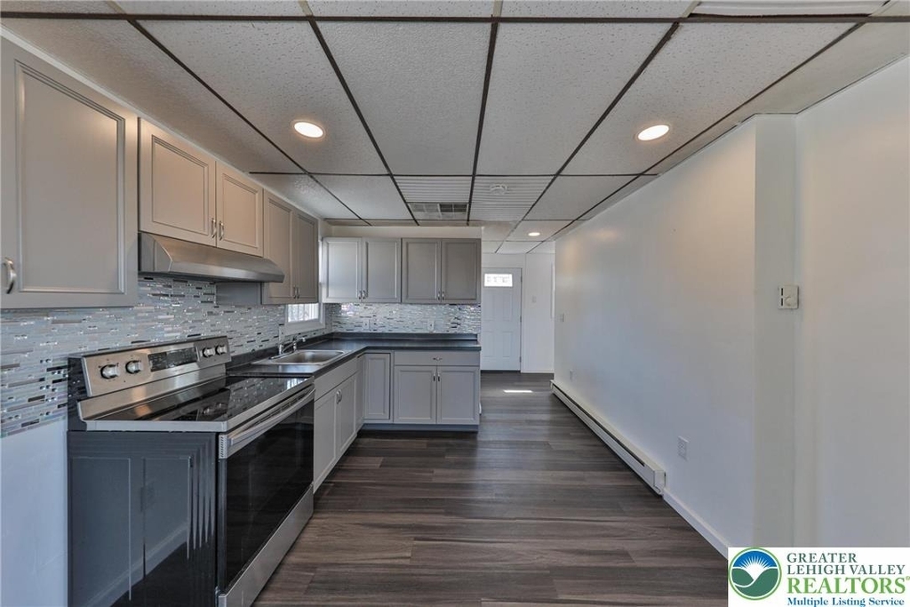 1130 Pembroke Road - Photo 11