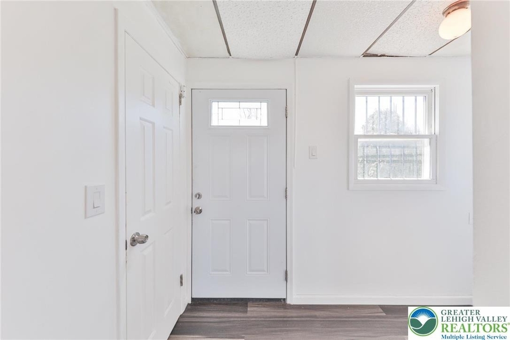 1130 Pembroke Road - Photo 5