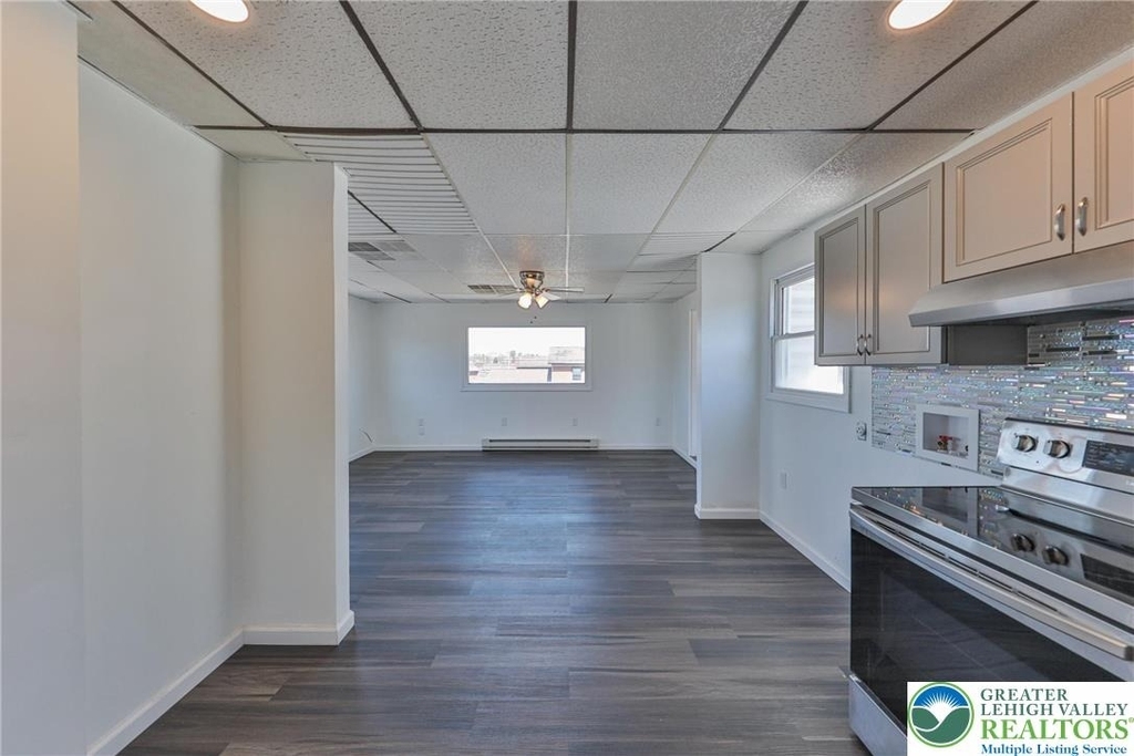1130 Pembroke Road - Photo 9