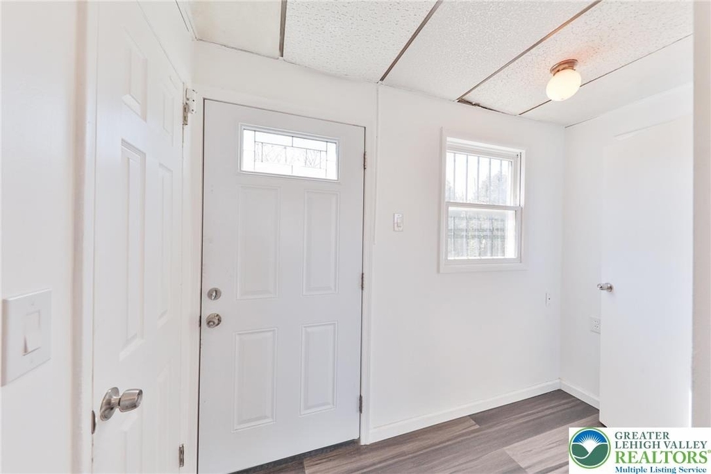 1130 Pembroke Road - Photo 4