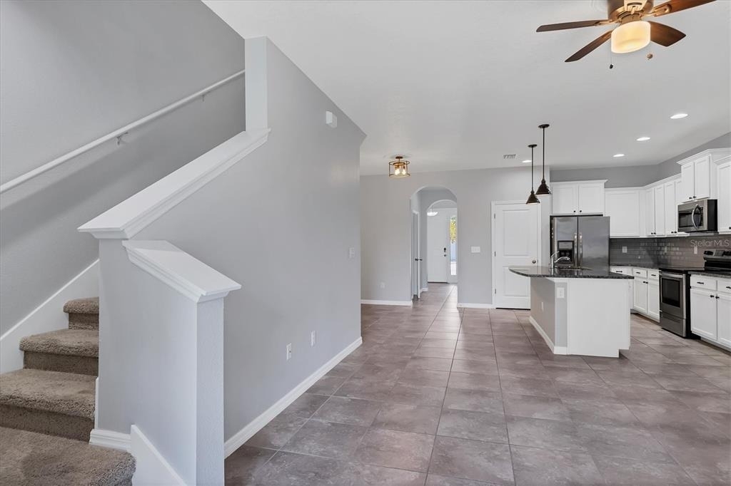 8657 Palmer Park Circle - Photo 11