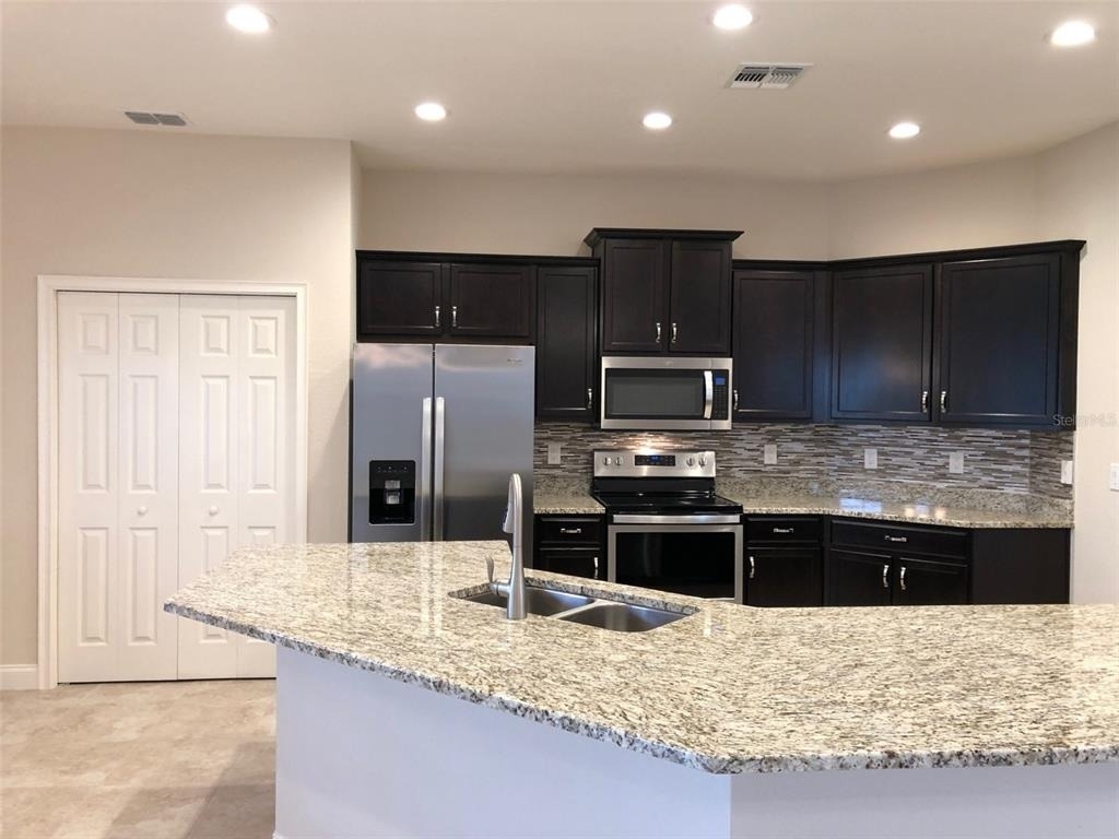 6063 Highlands Grace Boulevard - Photo 12