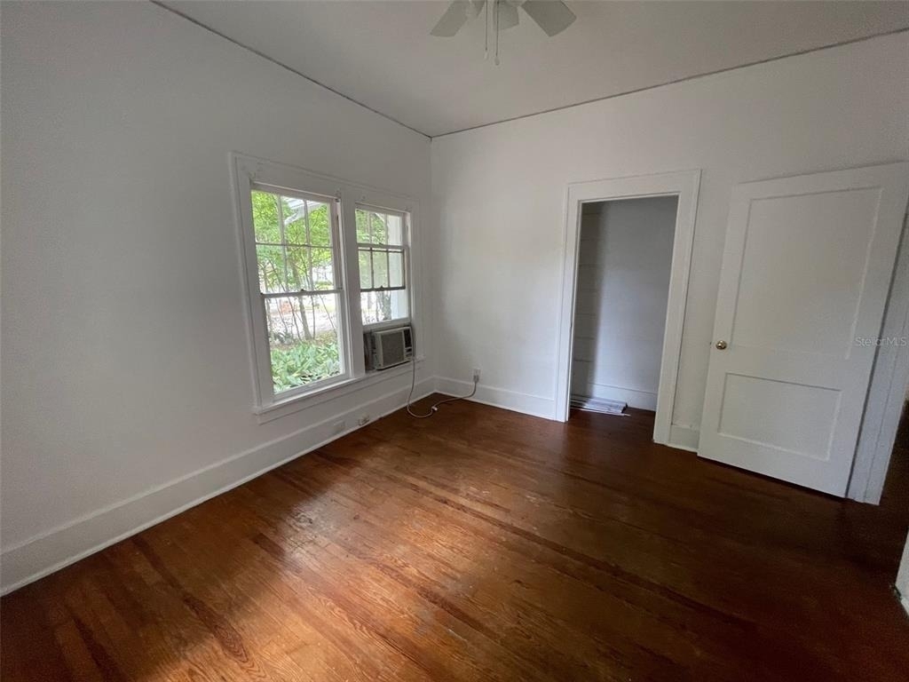 2635 W University Avenue - Photo 12