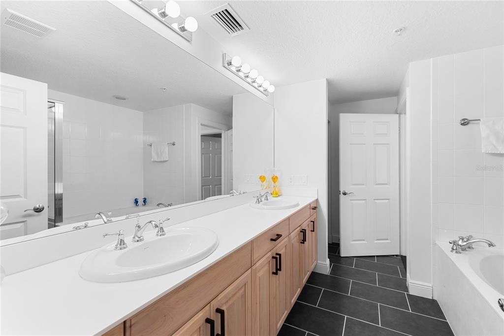 800 N Tamiami Trail - Photo 32