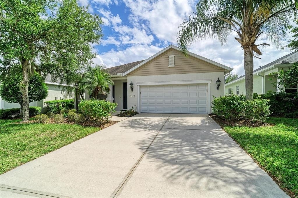 4650 Woodbrook Drive - Photo 2