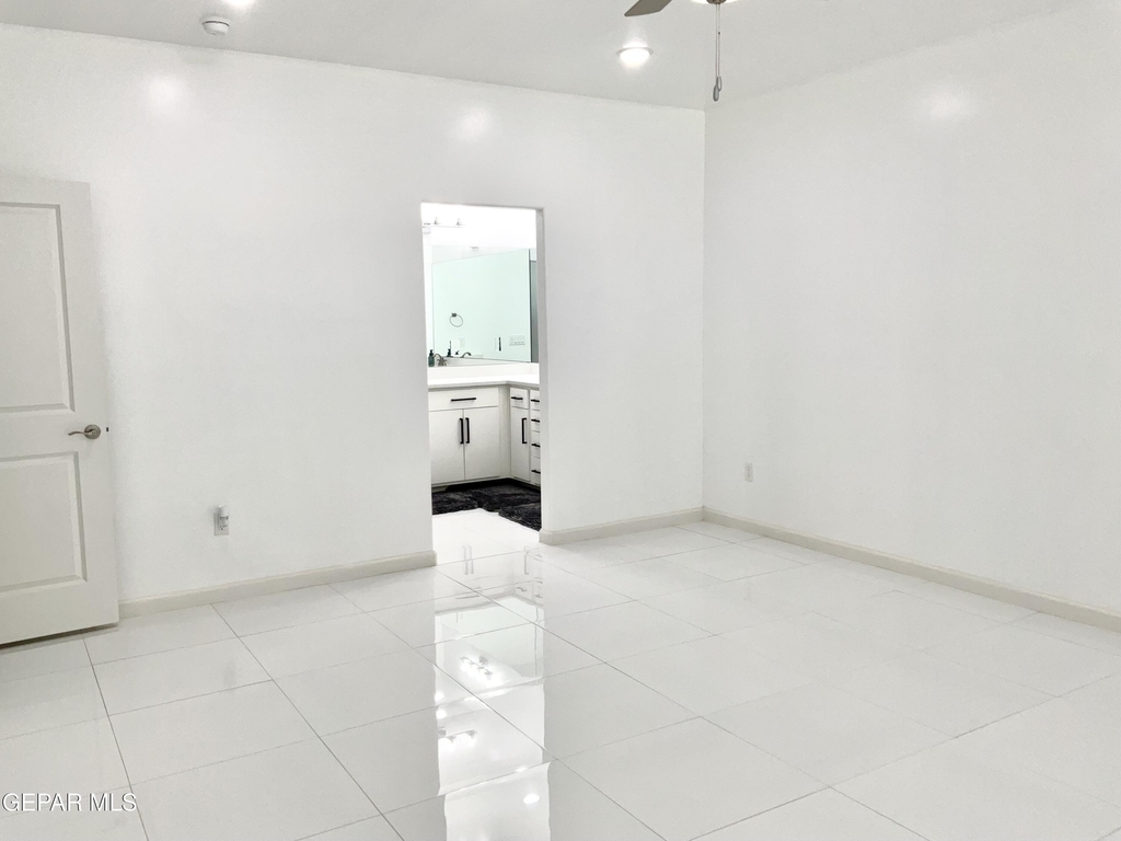 8919 Eclipse Street - Photo 23