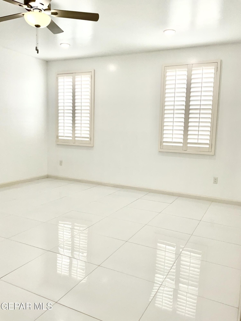 8919 Eclipse Street - Photo 20