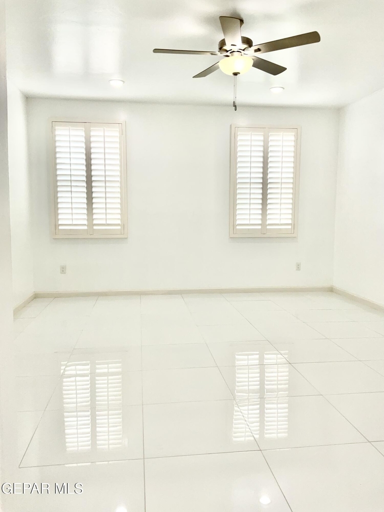 8919 Eclipse Street - Photo 22