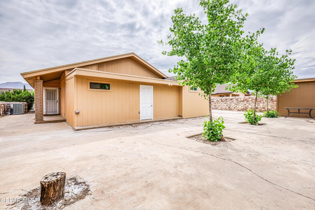5733 Saplinas Road - Photo 50
