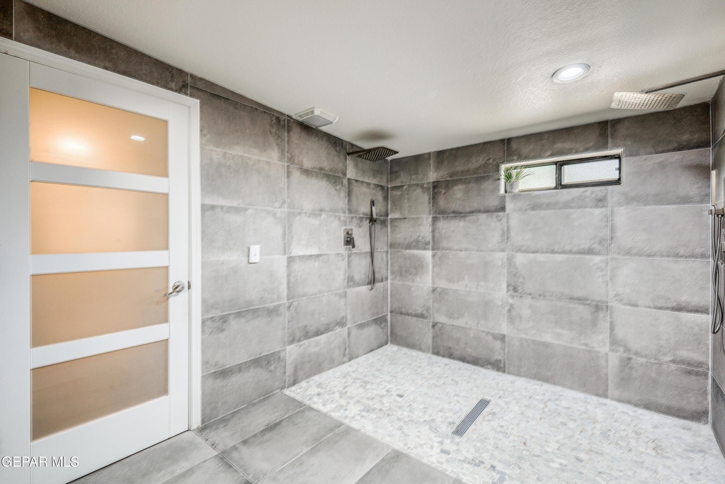 5733 Saplinas Road - Photo 42