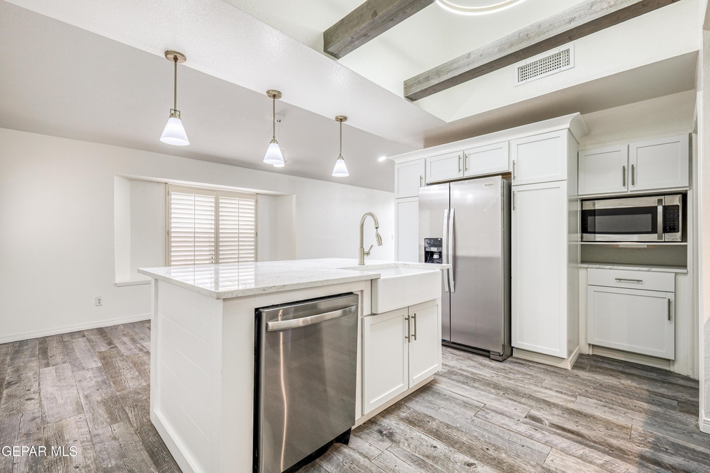 5733 Saplinas Road - Photo 10