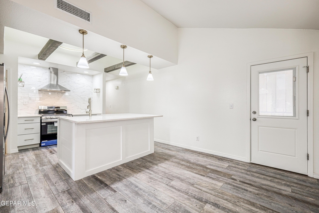 5733 Saplinas Road - Photo 18