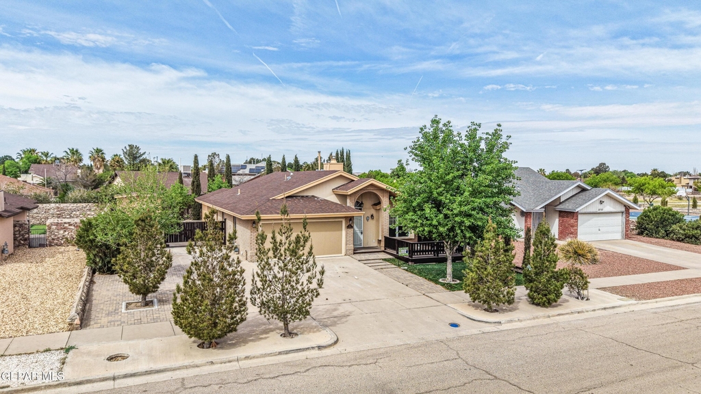 5733 Saplinas Road - Photo 1