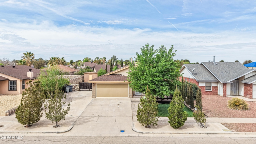 5733 Saplinas Road - Photo 3