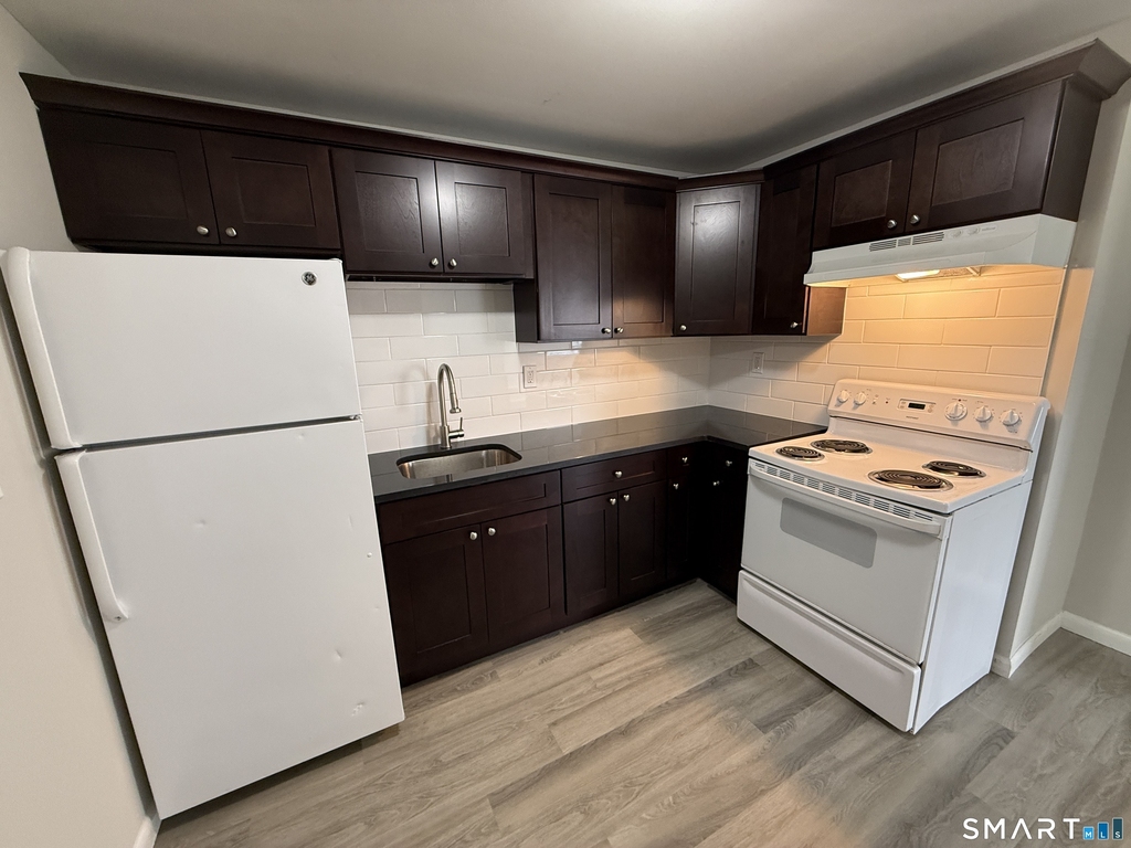810 Atlantic Street - Photo 4