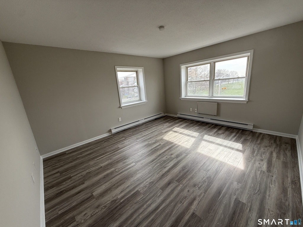 810 Atlantic Street - Photo 2
