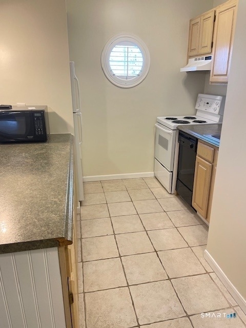 221 Old Pond Lane - Photo 6