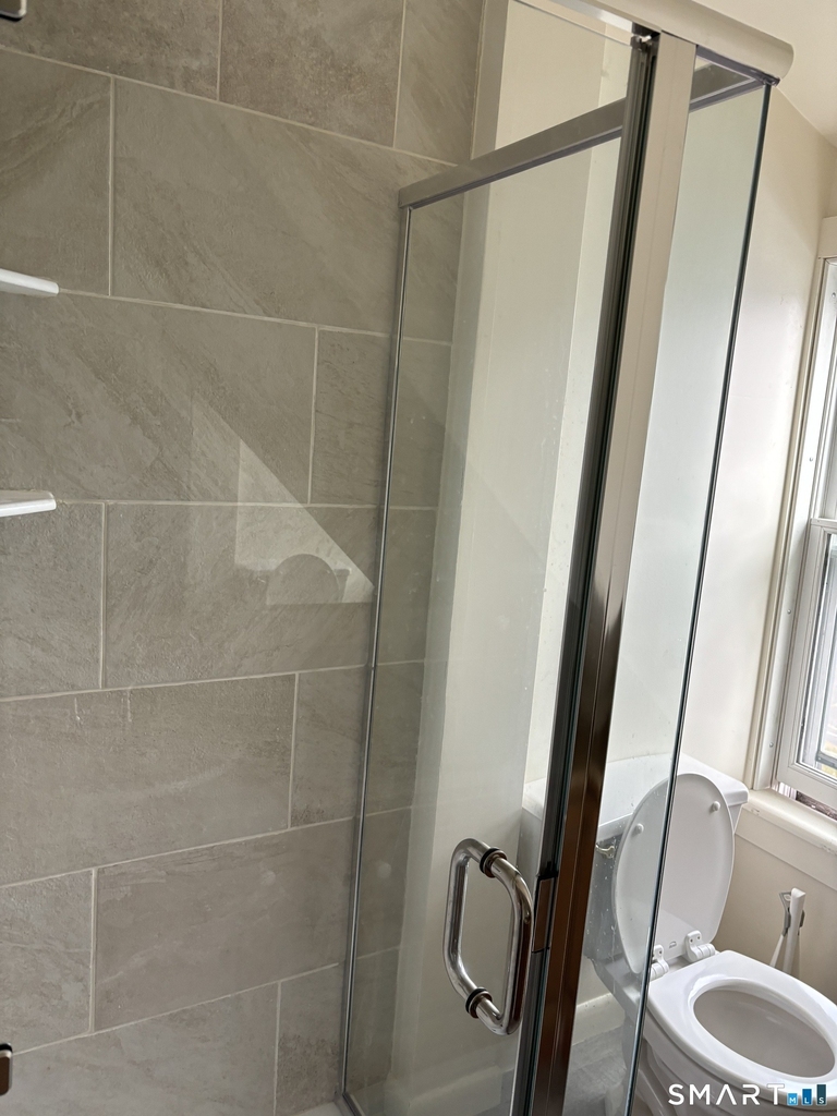 1310 Stanley Street - Photo 12