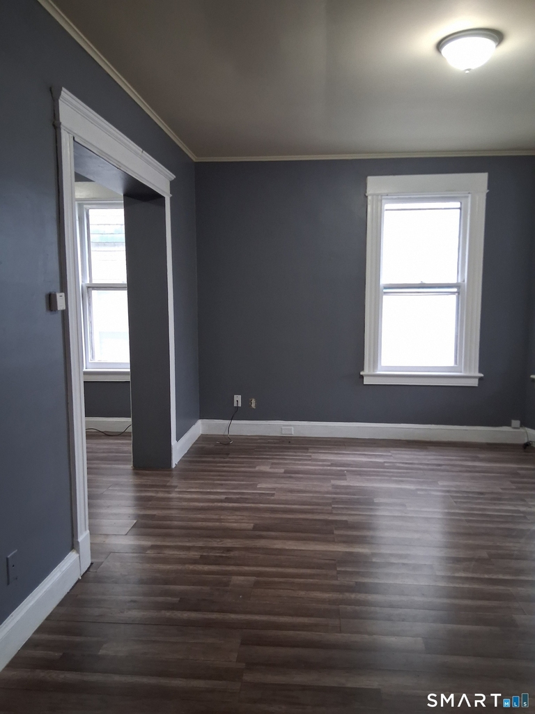 146 Chestnut Avenue - Photo 3