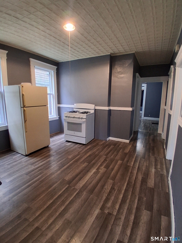 146 Chestnut Avenue - Photo 11