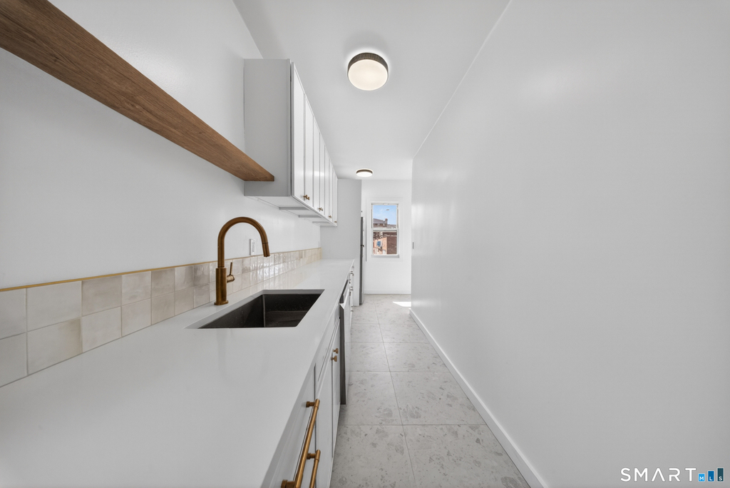 259 Laurel Avenue - Photo 10