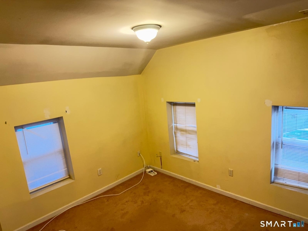 32 Winter Street - Photo 11