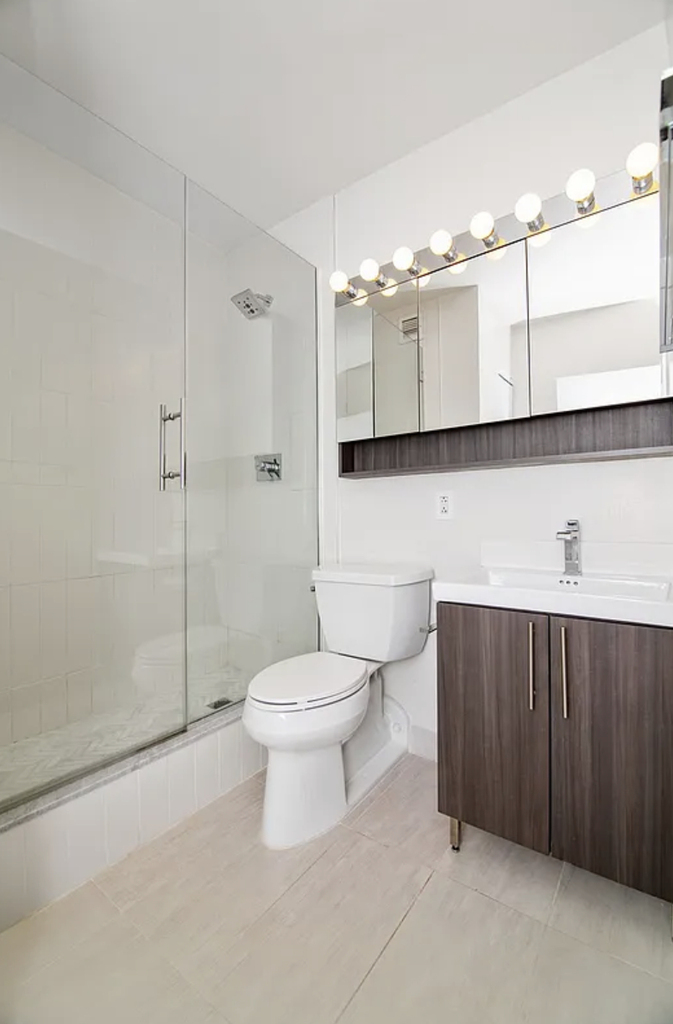 W 53rd Street - Photo 3