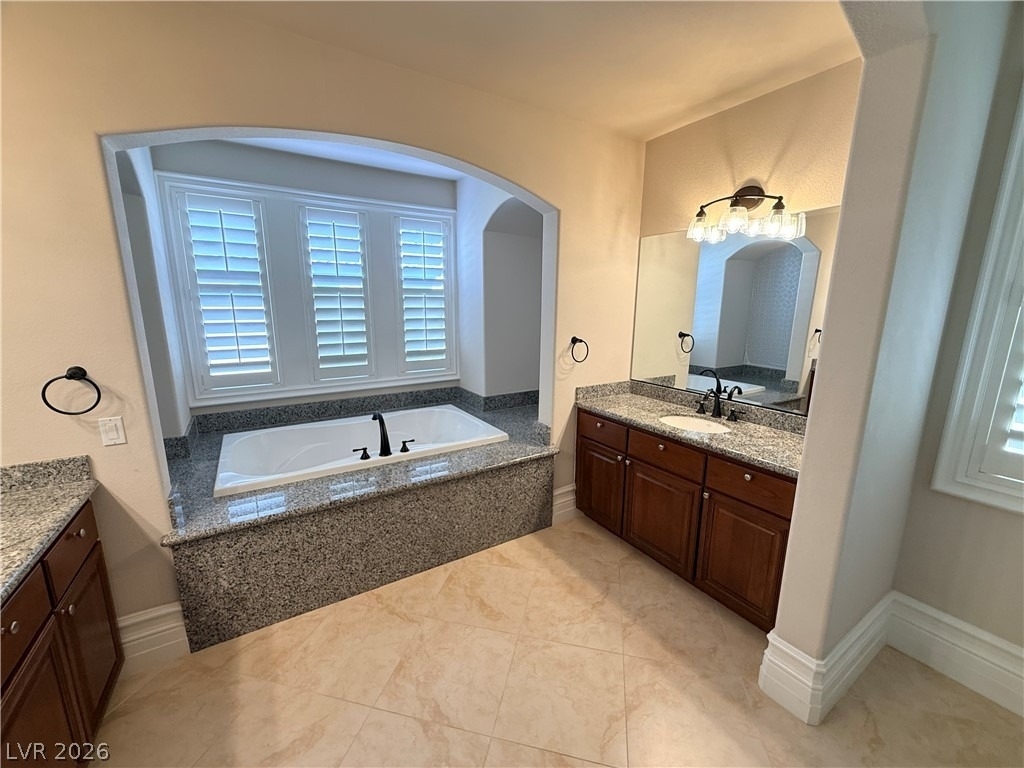 464 Via Palermo Drive - Photo 40