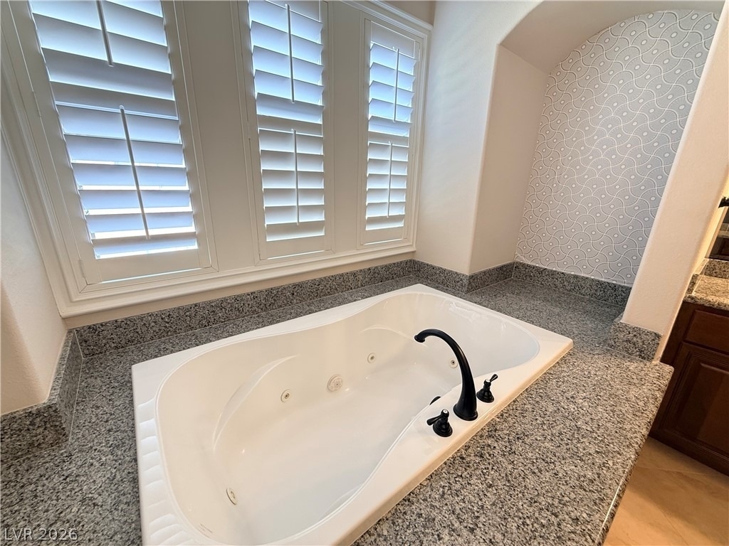 464 Via Palermo Drive - Photo 43