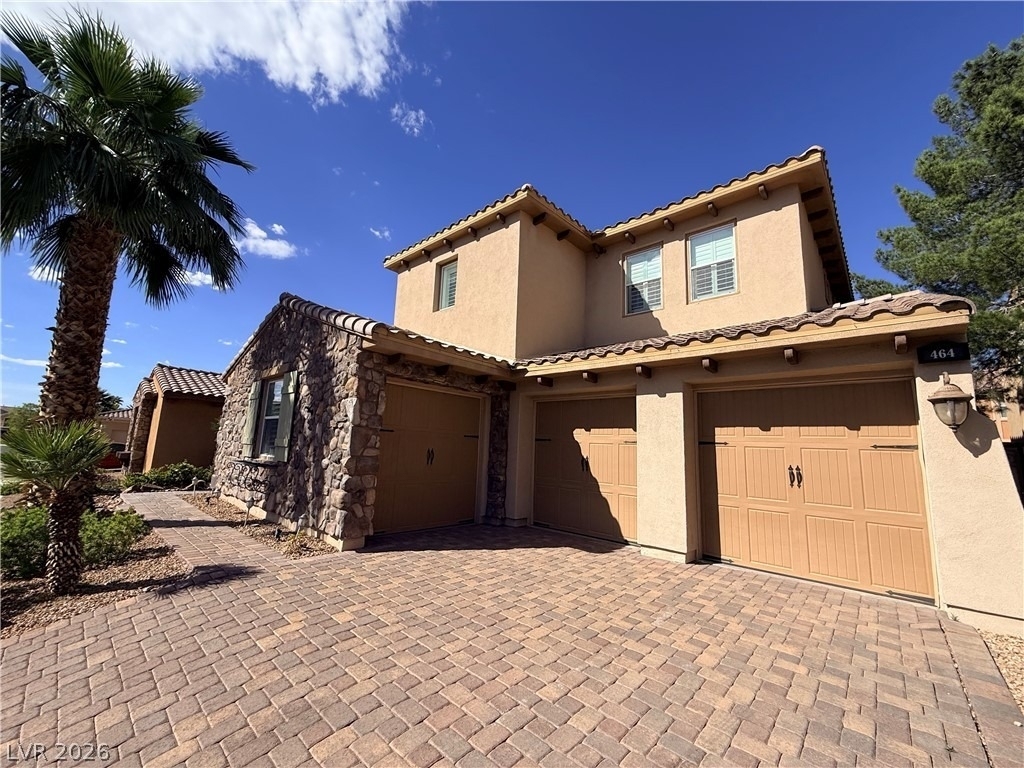 464 Via Palermo Drive - Photo 2