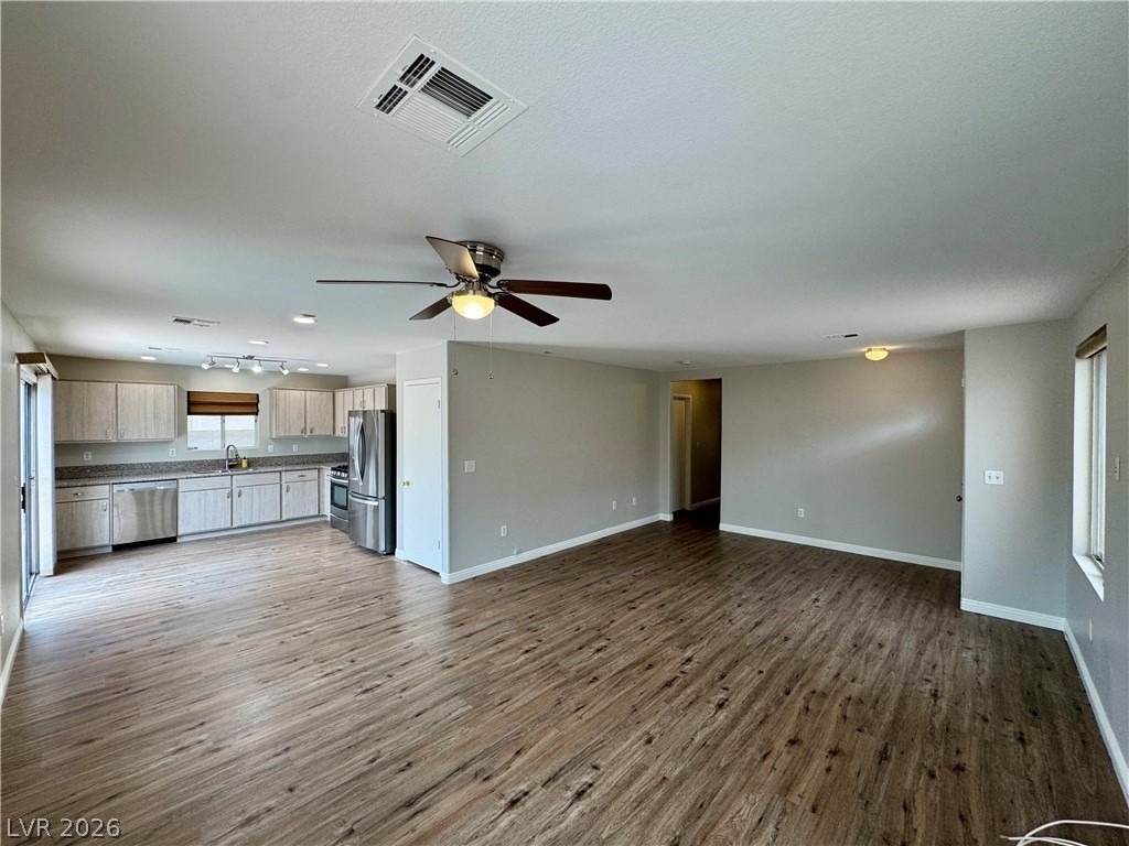 628 Carlos Julio Avenue - Photo 7