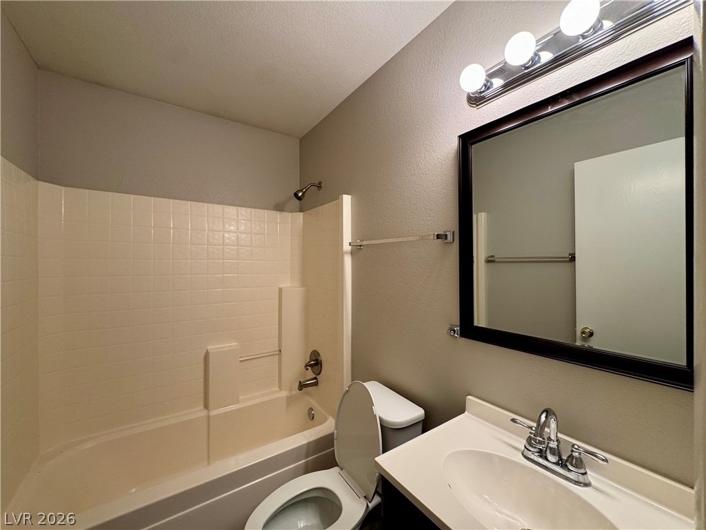 628 Carlos Julio Avenue - Photo 28