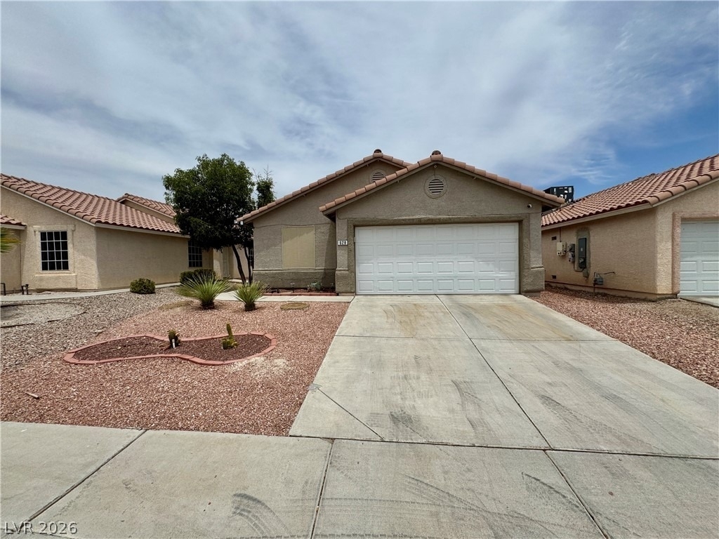628 Carlos Julio Avenue - Photo 0