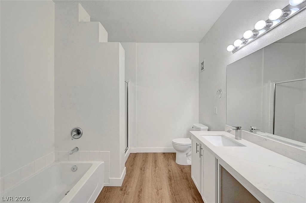 2291 W Horizon Ridge Parkway - Photo 5
