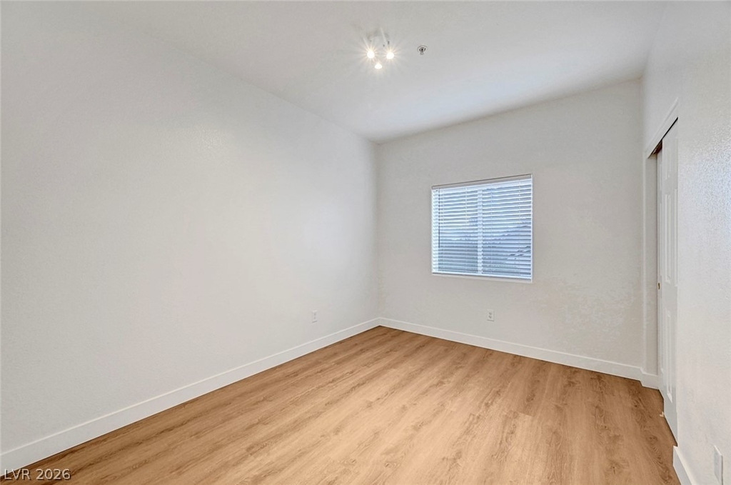 2291 W Horizon Ridge Parkway - Photo 12