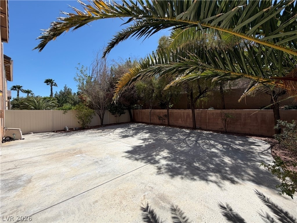 2515 Begonia Valley Avenue - Photo 28