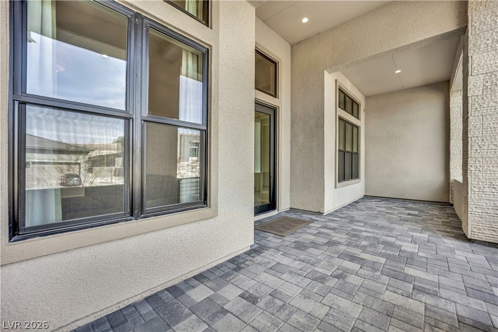 10973 Horizon Ledge Avenue - Photo 4