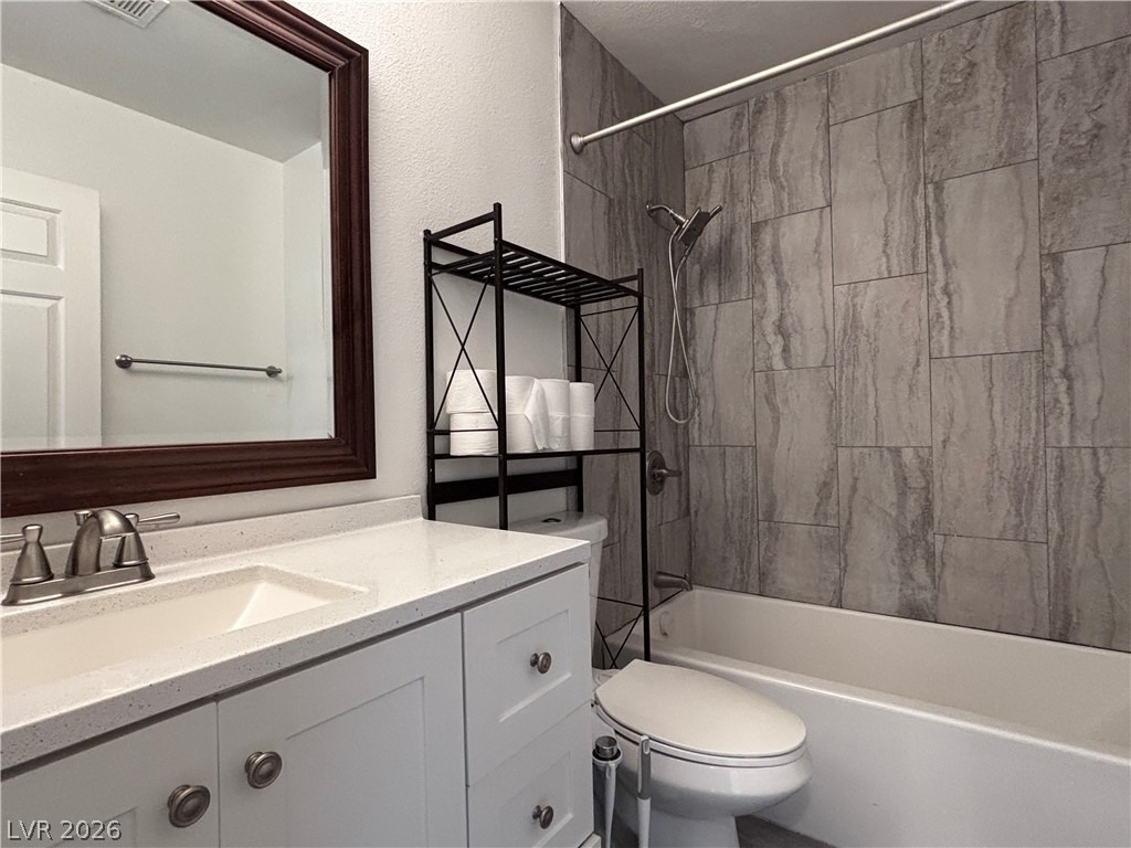 2340 Canfield Drive - Photo 3