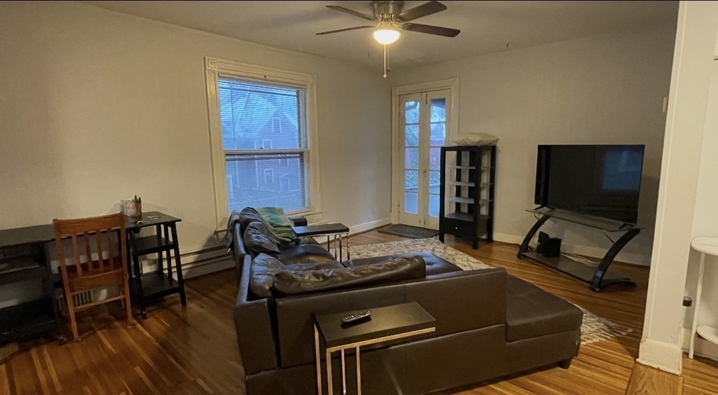 21.5 Thayer Street - Photo 1