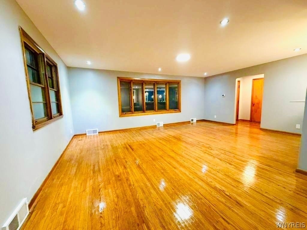 2791 N Forest Road - Photo 3