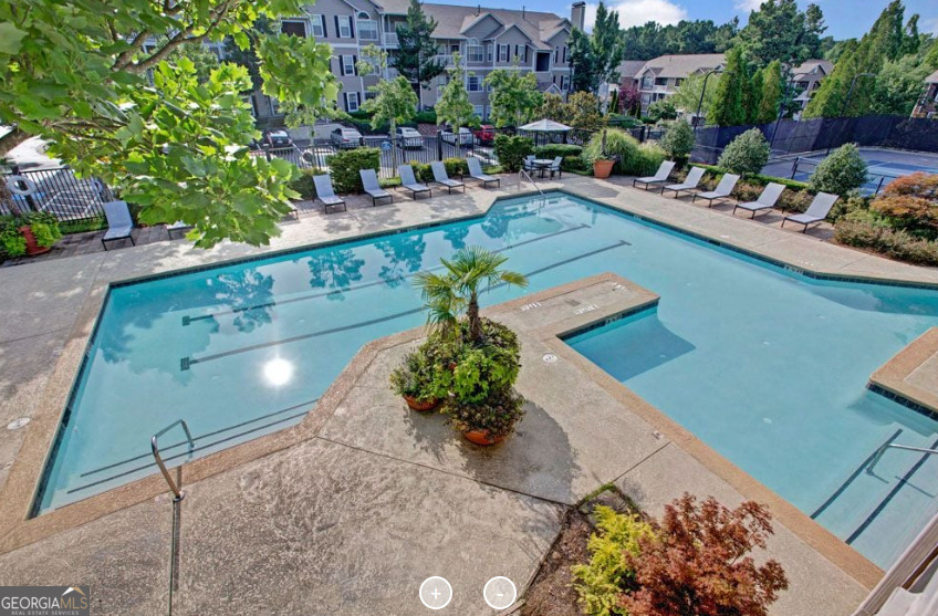 7150 W Peachtree Dunwoody Road - Photo 16