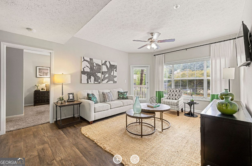 7150 W Peachtree Dunwoody Road - Photo 5